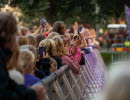 Publik på Sommarfesten i Lidköping